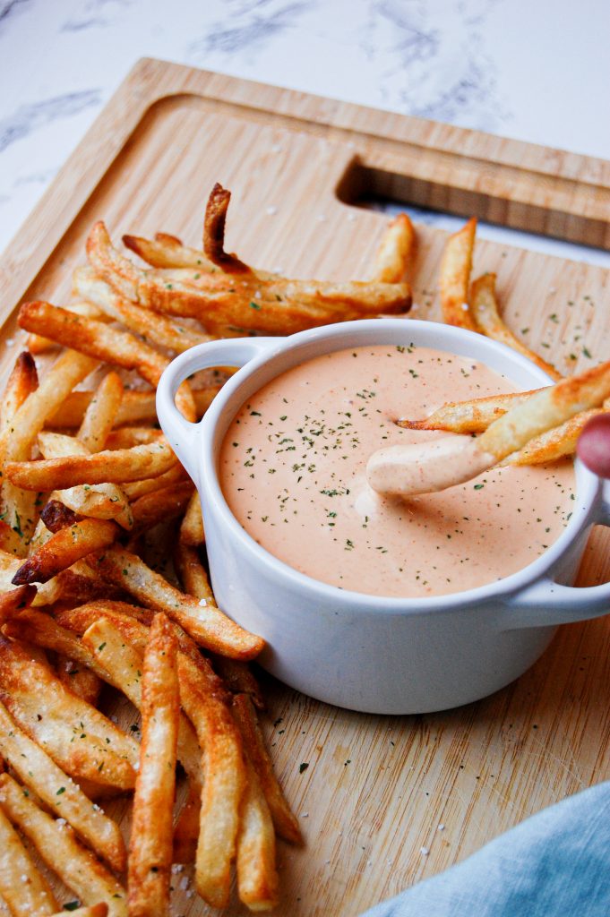 This Truffle Fry and Burger Sauce includes the typical mayo and ketchup, but we are kicking it up a notch with some truffle oil and other spices, making it the ultimate dipping sauce!